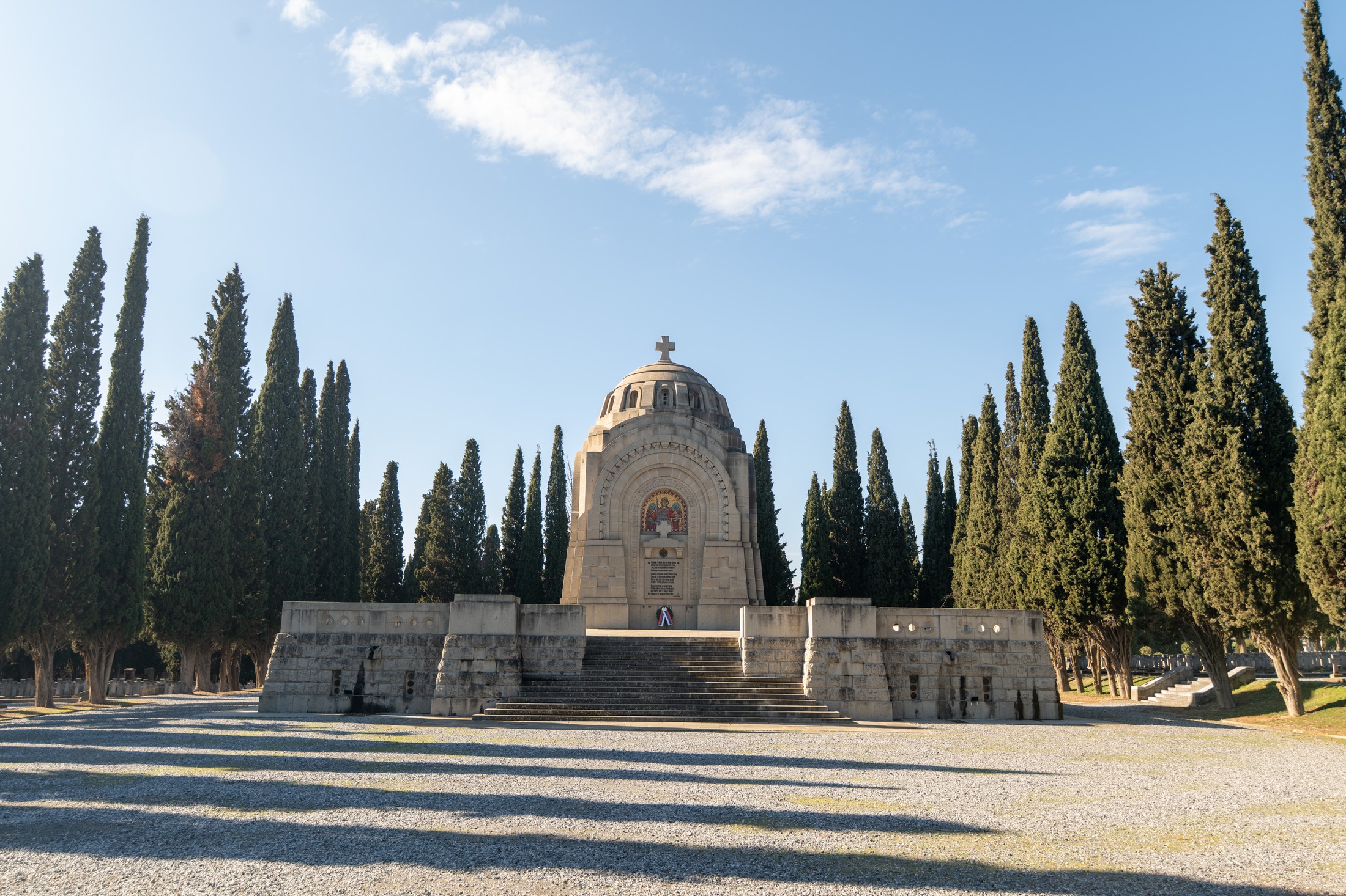Thessaloniki: Military cemeteries and places of sacrifice